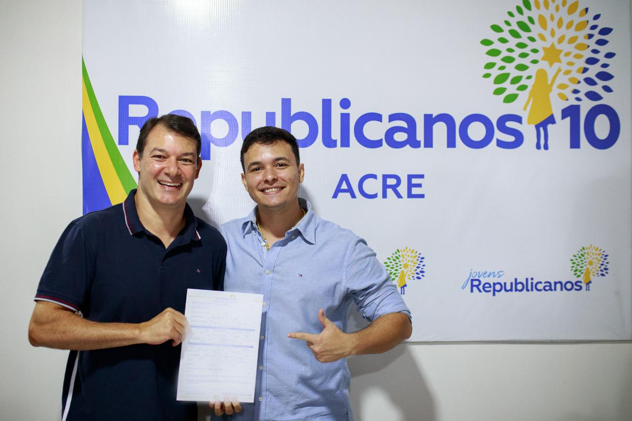 Roberto Duarte se filia ao Republicanos e anuncia pré-candidatura a deputado federal
